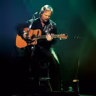 100% ACOUSTIC! Grammy Winner Travis Tritt Brings An Intimate Solo Acoustic Concert…