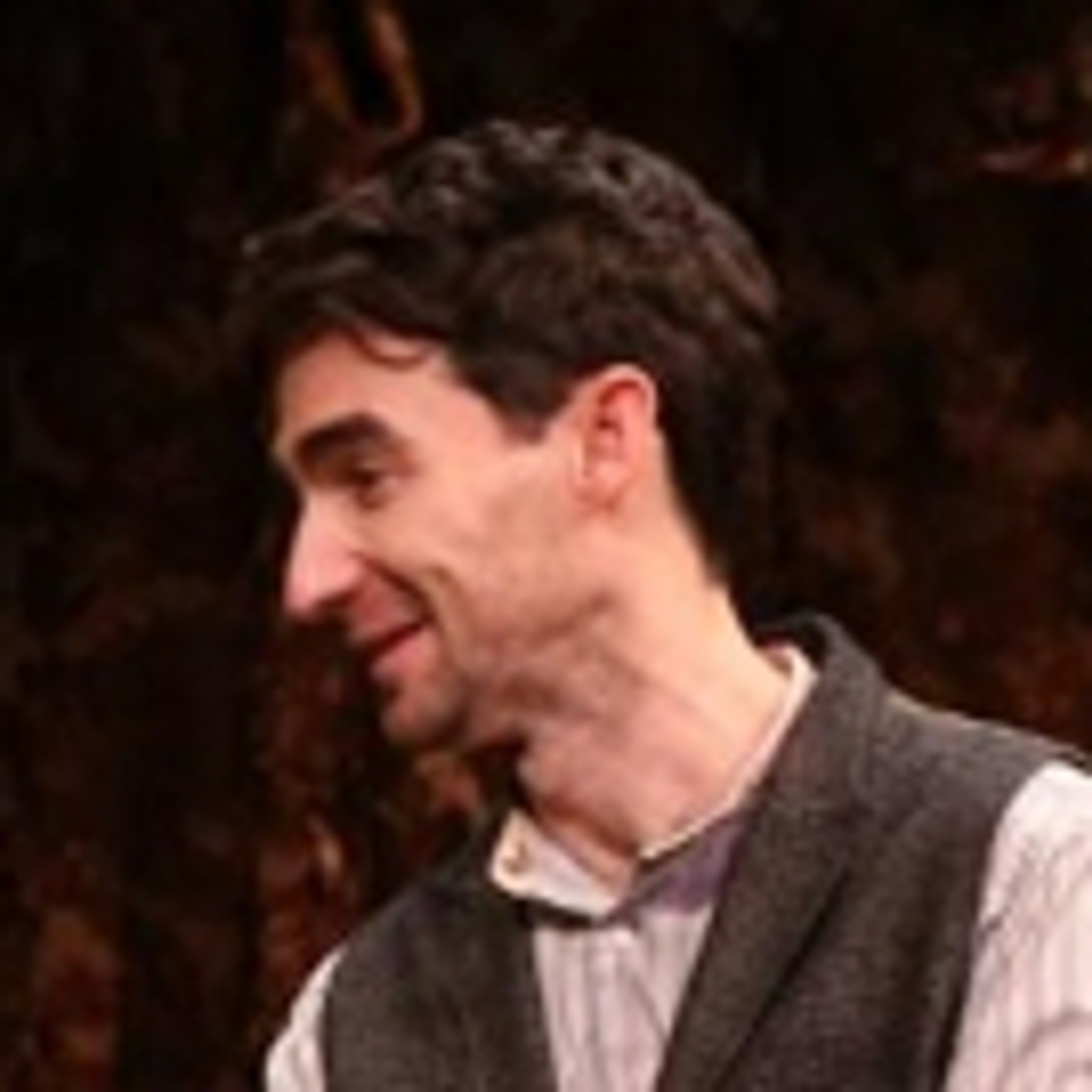 BWW Review: Irish Rep's Richly-Flavored Mounting of Sean O'Casey's THE SHADOW OF A GU