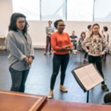 Photo Flash: Inside Rehearsal For DIDO at the Unicorn