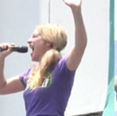 A Week of WICKED: Six Glindas Ham it Up to Sing 'Popular'