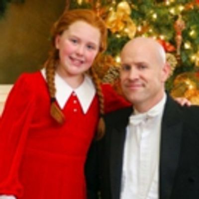 Photo Flash: Photo Flash: Little Orphan Annie Finds Her Reason To Smile In The Waterville Opera House