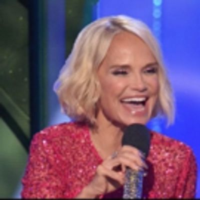 TV: Rejoycify with a Sneak Peek of Idina Menzel & Kristin Chenoweth Singing in A VERY WICKED HALLOWEEN!