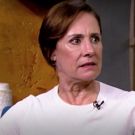 VIDEO: Laurie Metcalf Talks THREE TALL WOMEN, THE BIG BANG THEORY, & More on GOOD…