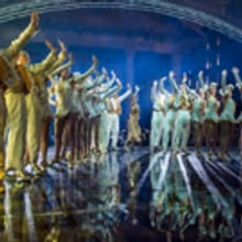 Photo Flash: West End's 42ND STREET Taps at Covent Garden's Christmas Lights…