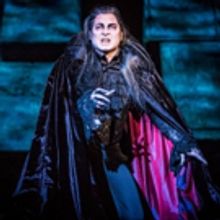 BWW Review: DANCE OF THE VAMPIRES at Musical Dome, Cologne - The Vampires take a big,