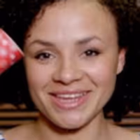 TV: The RULES FOR LIVING Cast Shares Christmas Cracker Pulling Tips Video