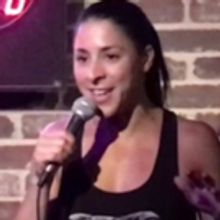 Comedian Renée Santos Announces New York Comedy Tour Dates