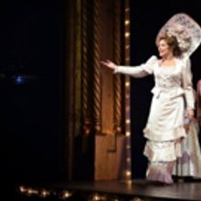 BWW Review: HELLO, DOLLY! regresa para conquistar junto con Daniela Romo a México
