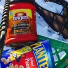 Join Playhouse On Park For The West Hartford Food Pantry!