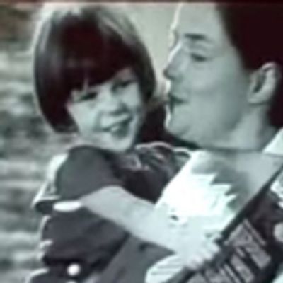 Video Flashback: Kerry Butler Stars in Detergent Commercial in 1974