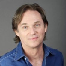 Broadway And TV's Richard Thomas Stars In A MUSICAL CHRISTMAS CAROL