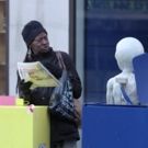 VIDEO: New Yorkers Get An Extraterrestrial Visitor From THE X-FILES!