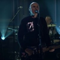 VIDEO: The Smashing Pumpkins Perform SOLARA on THE TONIGHT SHOW Video