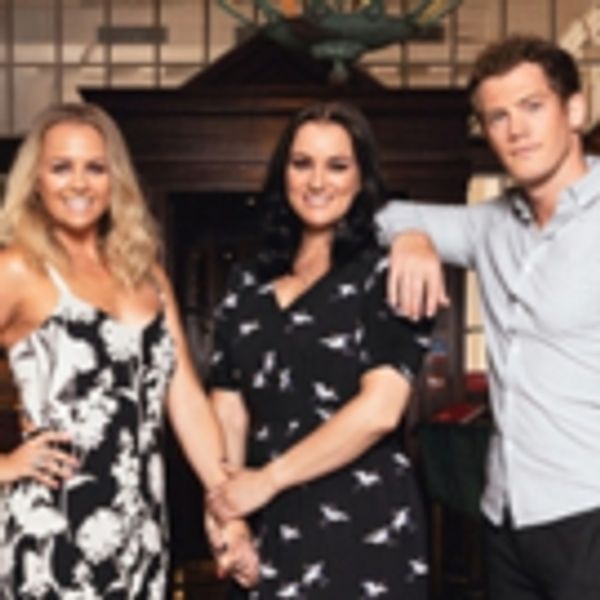Nikki Bentley, Helen Woolf, and More Join WICKED Photo