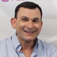 Keith Alessi of TOMATOES TRIED TO KILL ME BUT BANJOS SAVED MY LIFE at Orlando Fringe