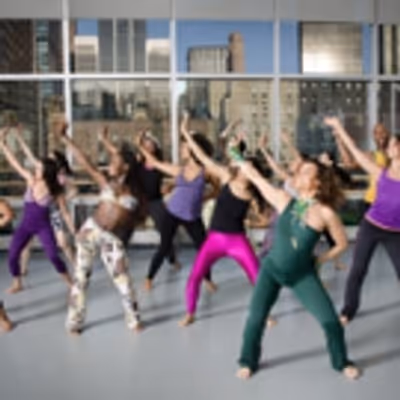 BWW Feature: Shimmying Our Way Into NYC Dance Week with Ailey