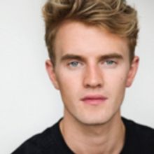 Luke Bayer Discusses EVERYBODY'S TALKING ABOUT JAMIE