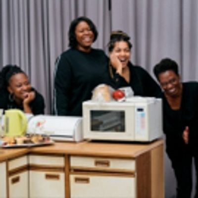 Photo Flash: In Rehearsal with NINE NIGHT