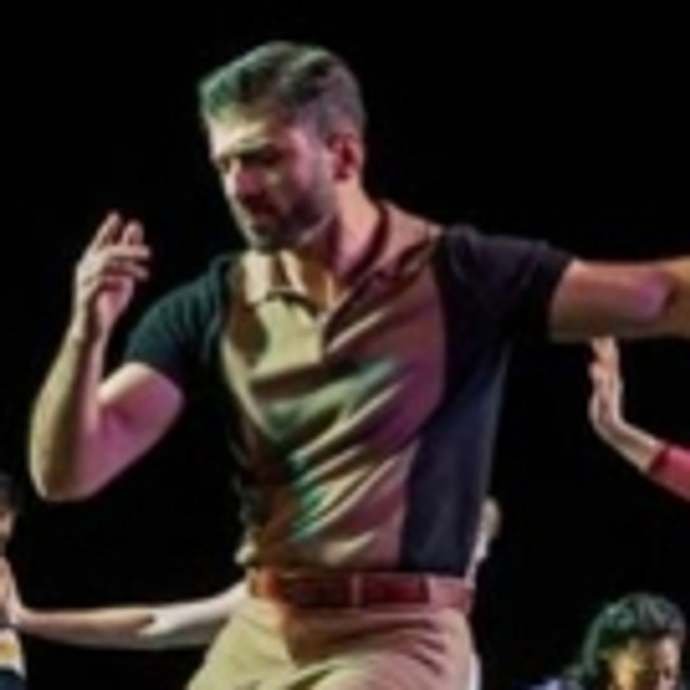 Wake Up With BWW 11/19: MTC Gala Honors Bernadette Peters, and More!  Image