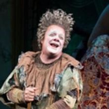 BWW Review: Nathan Lane, Kristine Nielson and Julie White are Bloody Brilliant in Tay