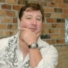 American Ballet Competition Names Raymond Van Mason New Director