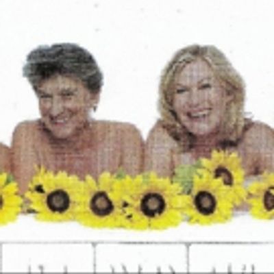 BWW Review: CALENDAR GIRLS Moves Audiences to Tears Thru February 18