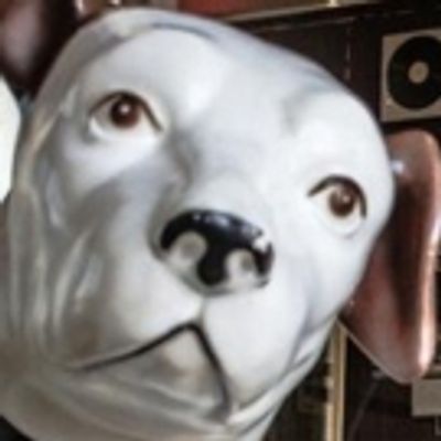 BWW Review/Interview: GRAHAM ALEXANDER and THE VAULT