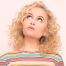 Amanda Jane Cooper Soars SOMEWHERE OVER THE RAINBOW at 54 Below