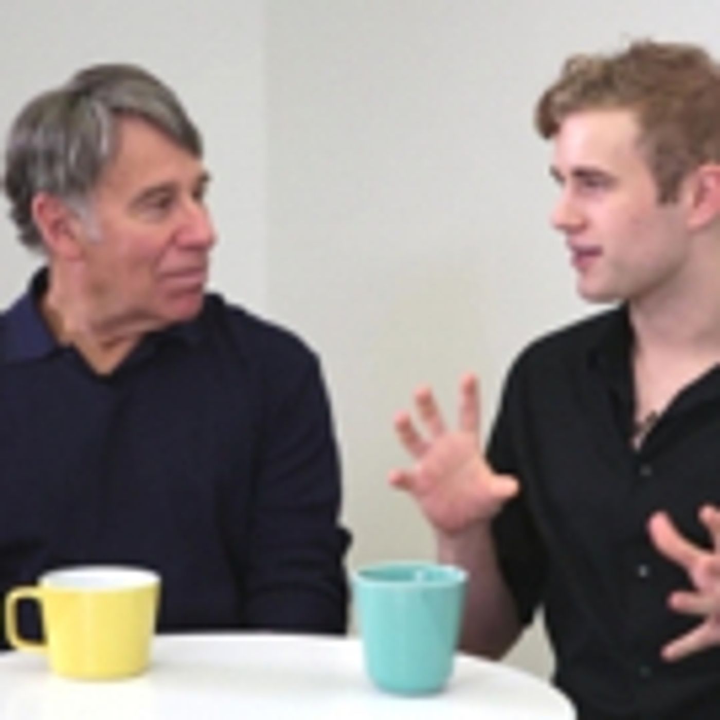 BWW Morning Brief November 22th, 2017: JERSEY BOYS Begins Previews, Barbra Streisand on Netflix, and More!  Image