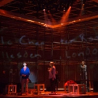 BWW Review: THE CURIOUS INCIDENT OF THE DOG IN THE NIGHT-TIME at Walnut Street Theatre