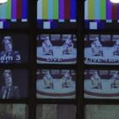BWW Review: The Historic Prizefight Between Frost and Nixon Comes to Life in…