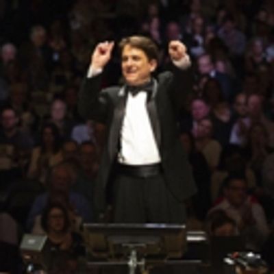 BWW Review: OPENING NIGHT AT BOSTON POPS WITH BERNADETTE PETERS