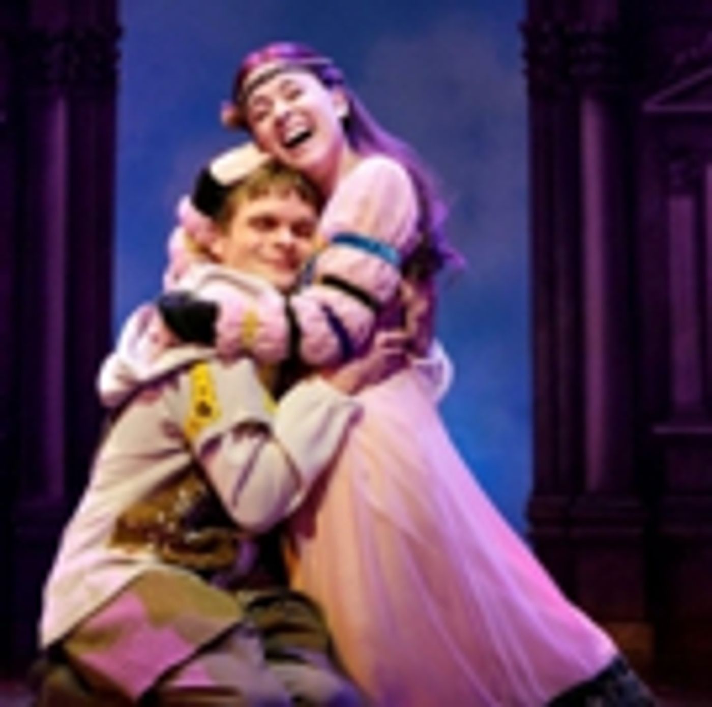 Wake Up With BWW 12/12: OKLAHOMA! Will Transfer to Broadway, and More!  Image