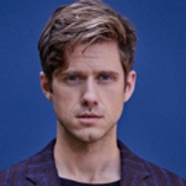 Aaron Tveit Brings Solo Cabaret Show to Memorial Theatre in San Francisco Photo