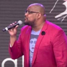 VIDEO: Trevor Dion Nicholas Ditches the Genie Costume to Perform at West End Live