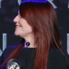 Photo Flash: Rita Moreno, Nick Offerman, Megan Mullally & More Attend the 43rd Annual