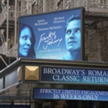 TV: On the Red Carpet at FRANKIE AND JOHNNY IN THE CLAIR DE LUNE