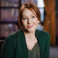 VIDEO: Go Back to Hogwarts with J.K. Rowling and the Cast of FANTASTIC BEASTS Video