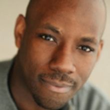 Maurice Jones Steps Into Title Role of HAMLET At Chicago Shakespeare Theater