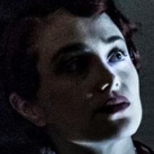 BWW Review: Cynthia von Buhler's Entrancing Immersive Adventure THE GIRL WHO HANDCUFF