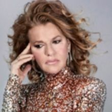 Sandra Bernhard Brings SANDEMONIUM To Guild Hall In The Hamptons Today