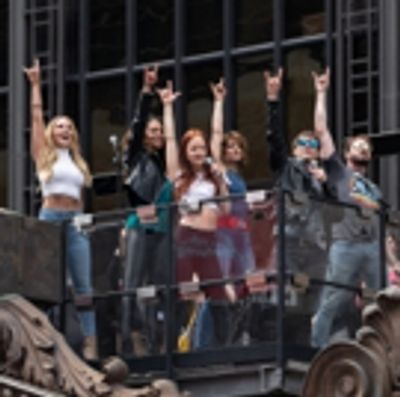 Photo Coverage: ROCK OF AGES Celebrates 10th Anniversary with Pop Up At Hard Rock Cafe!