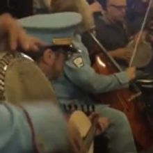 VIDEO: THE BAND'S VISIT Celebrates Tony Sweep with Stage Door Concert!