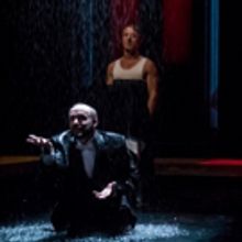 BWW Review: METAMORPHOSES at Guthrie