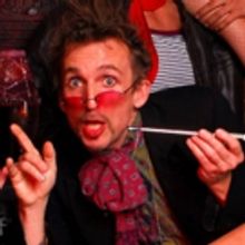 BWW Review: Flying Foot Forum's FRENCH TWIST Frolics at Park Square Theatre