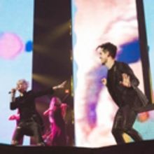 Photo Flash: Cyndi Lauper Joins Panic! At The Disco on Stage For a KINKY BOOTS Reunio