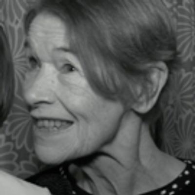 TV: Hangin' with the Three Women of THREE TALL WOMEN on Opening Night!