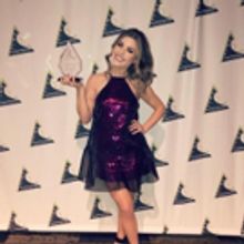 Tenille Arts Wins Two SCMA Awards
