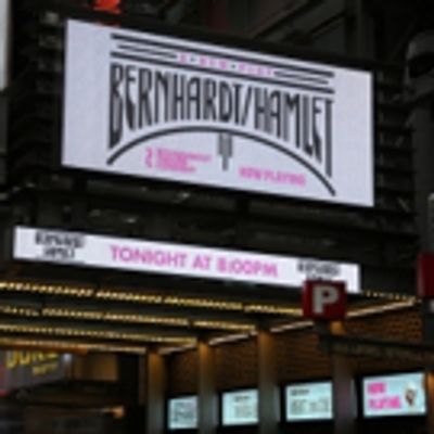 Up On The Marquee: BERNHARDT/HAMLET Arrives on Broadway