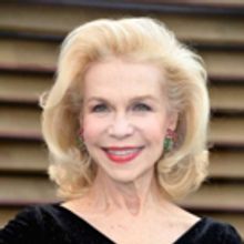 Houston Ballet Trustee, Lynn Wyatt, Donates Generously to Ensure the Show Will Go On